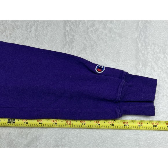 Champion Solid Purple Crewneck Long Sleeve Shirt Logo Men's Size Medium - Picture 8 of 9
